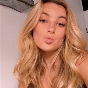 Meet your Posher, Madi